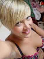 romantic woman looking for guy in Schaumburg, Illinois